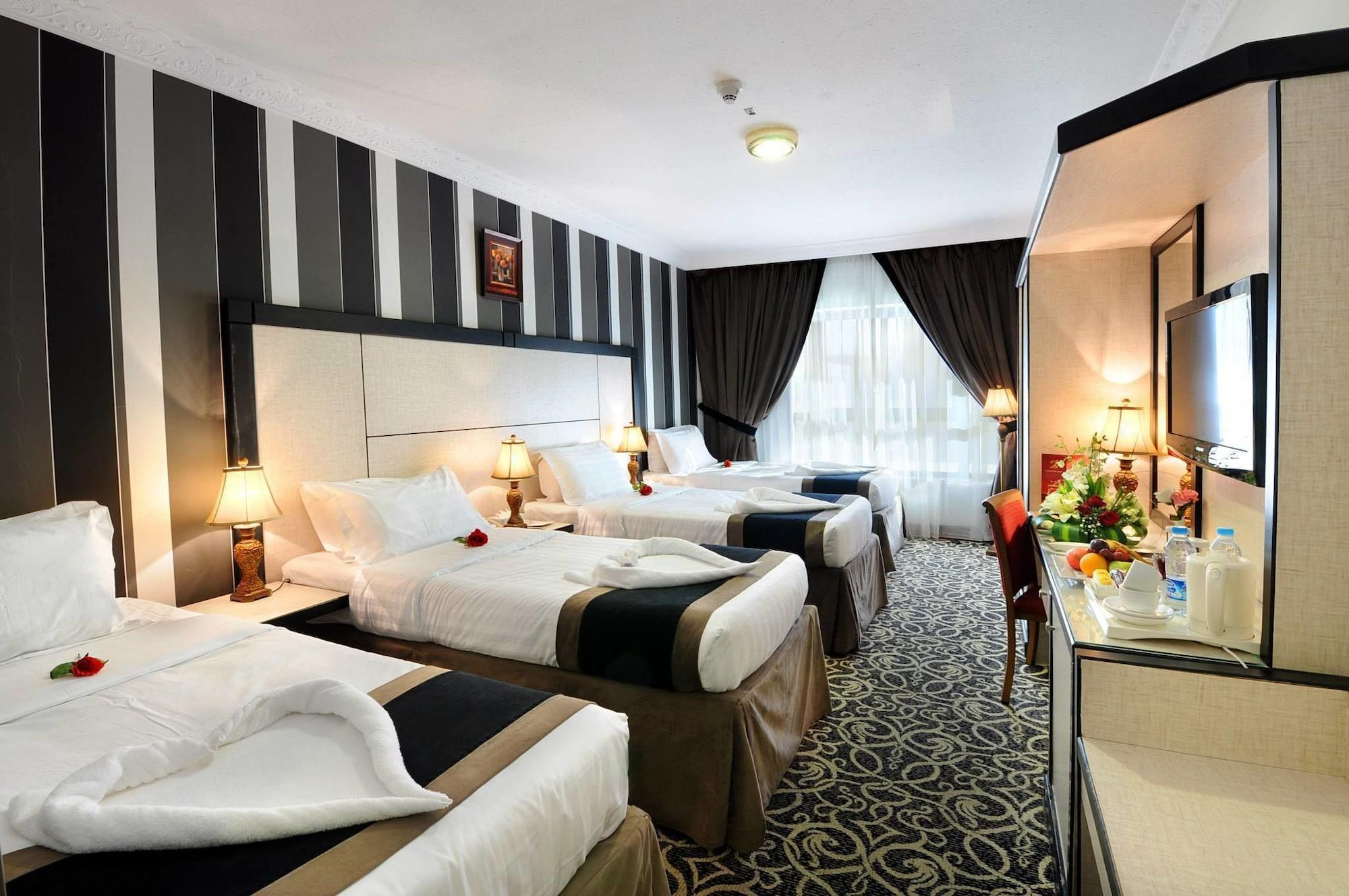 Zowar International Hotel 4*