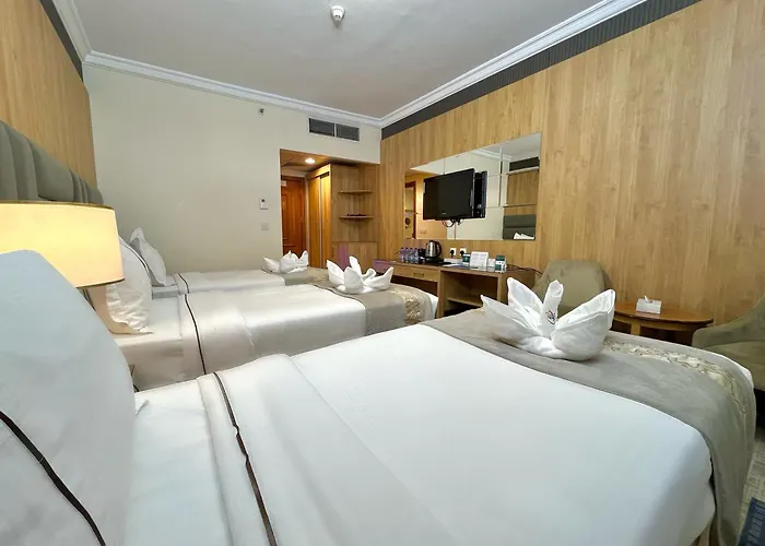 Zowar International Hotel