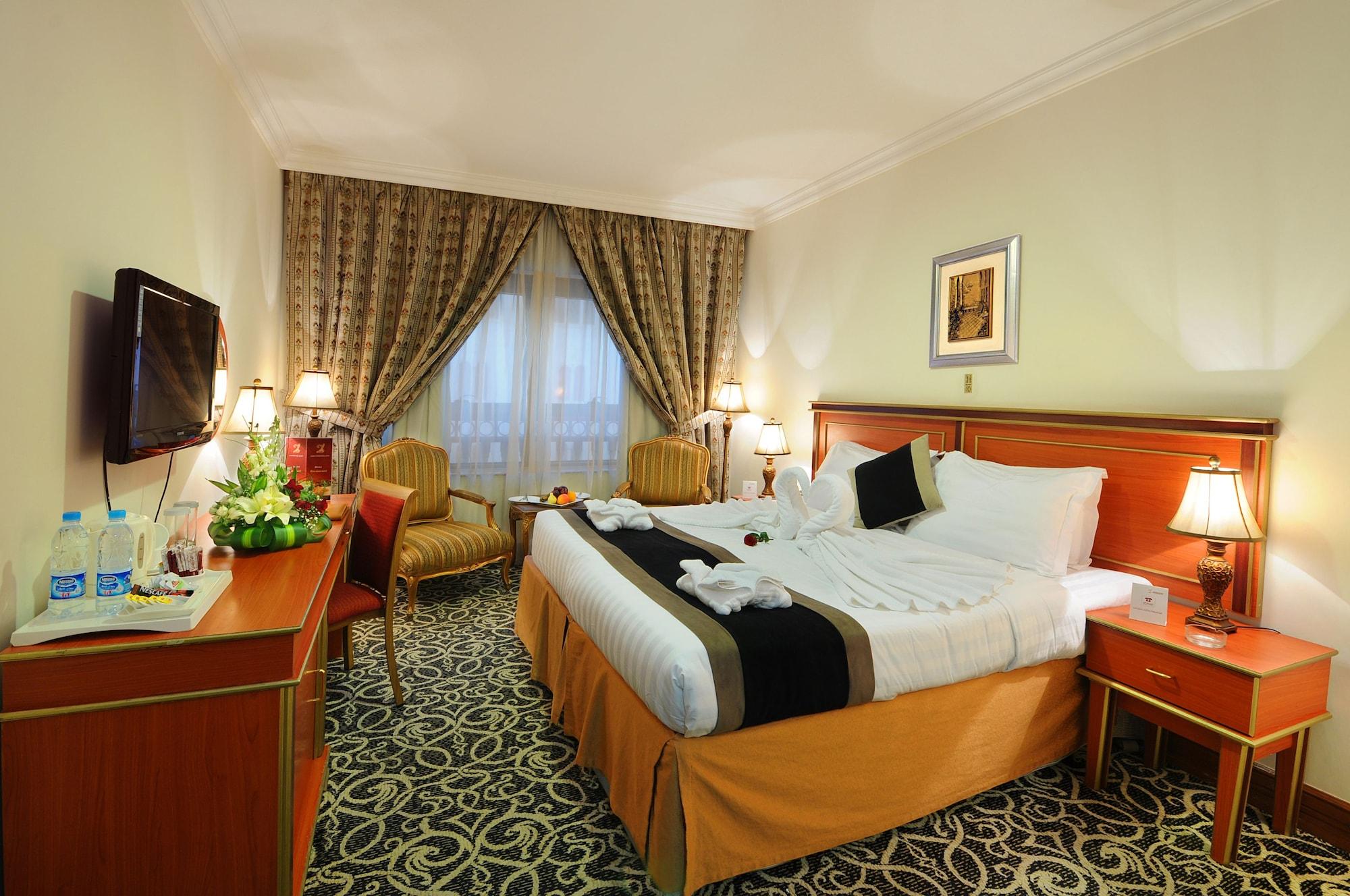 Zowar International Hotel