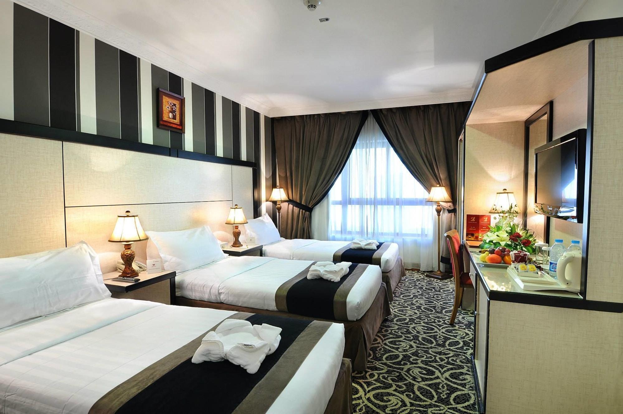 Zowar International 4*