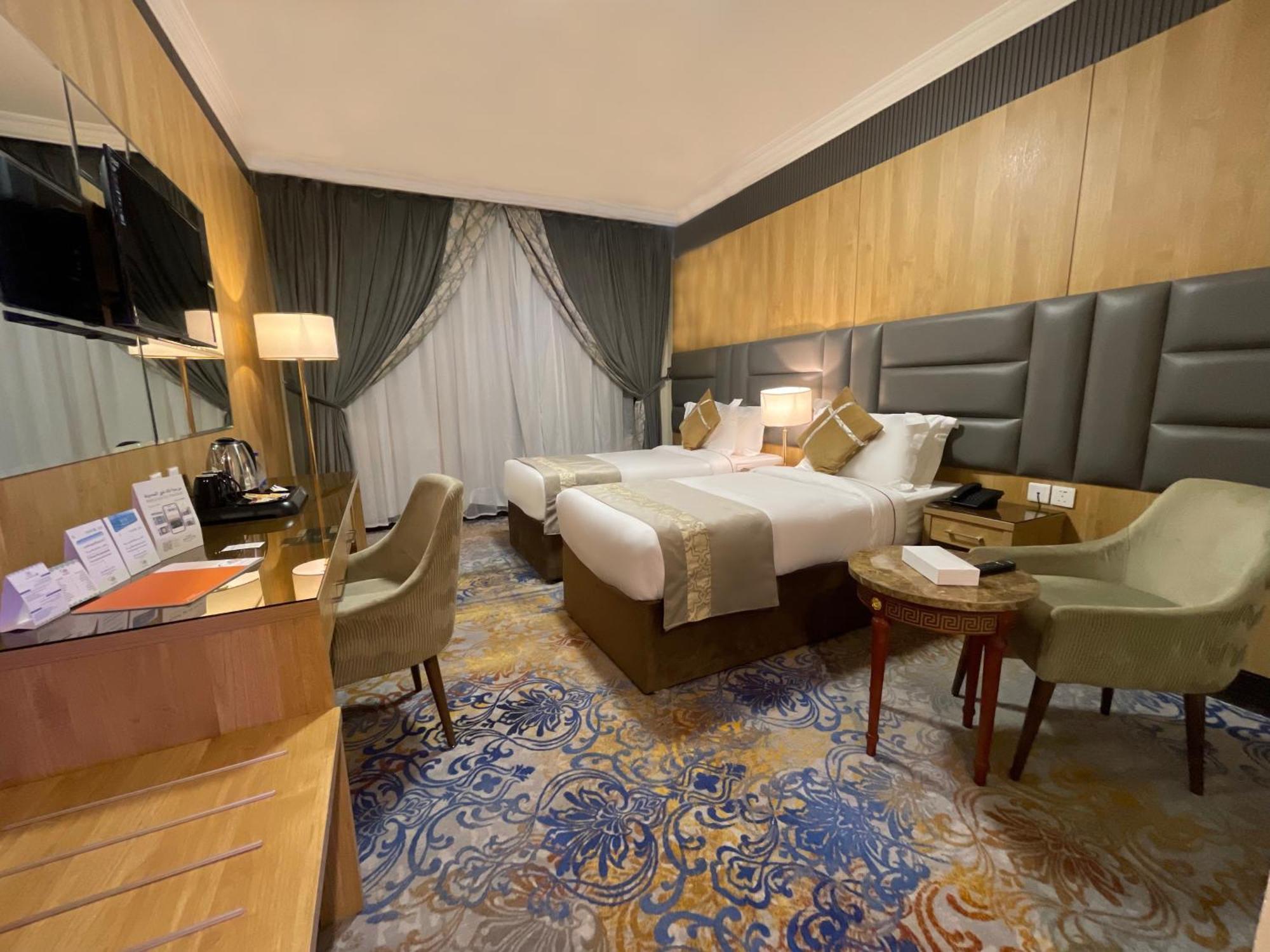 Hotel Zowar International 4*