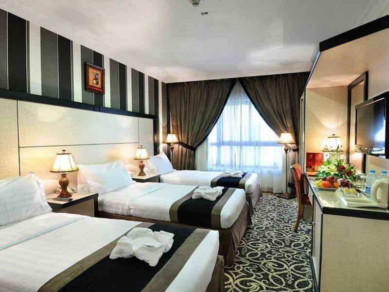 Zowar International Hotel 4*
